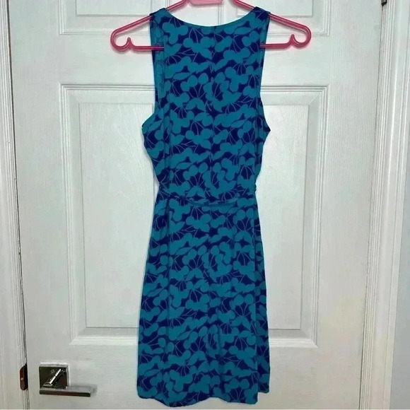 George Midi Dress Tie  Waist Blue Floral Size Medium - Picture 10 of 16